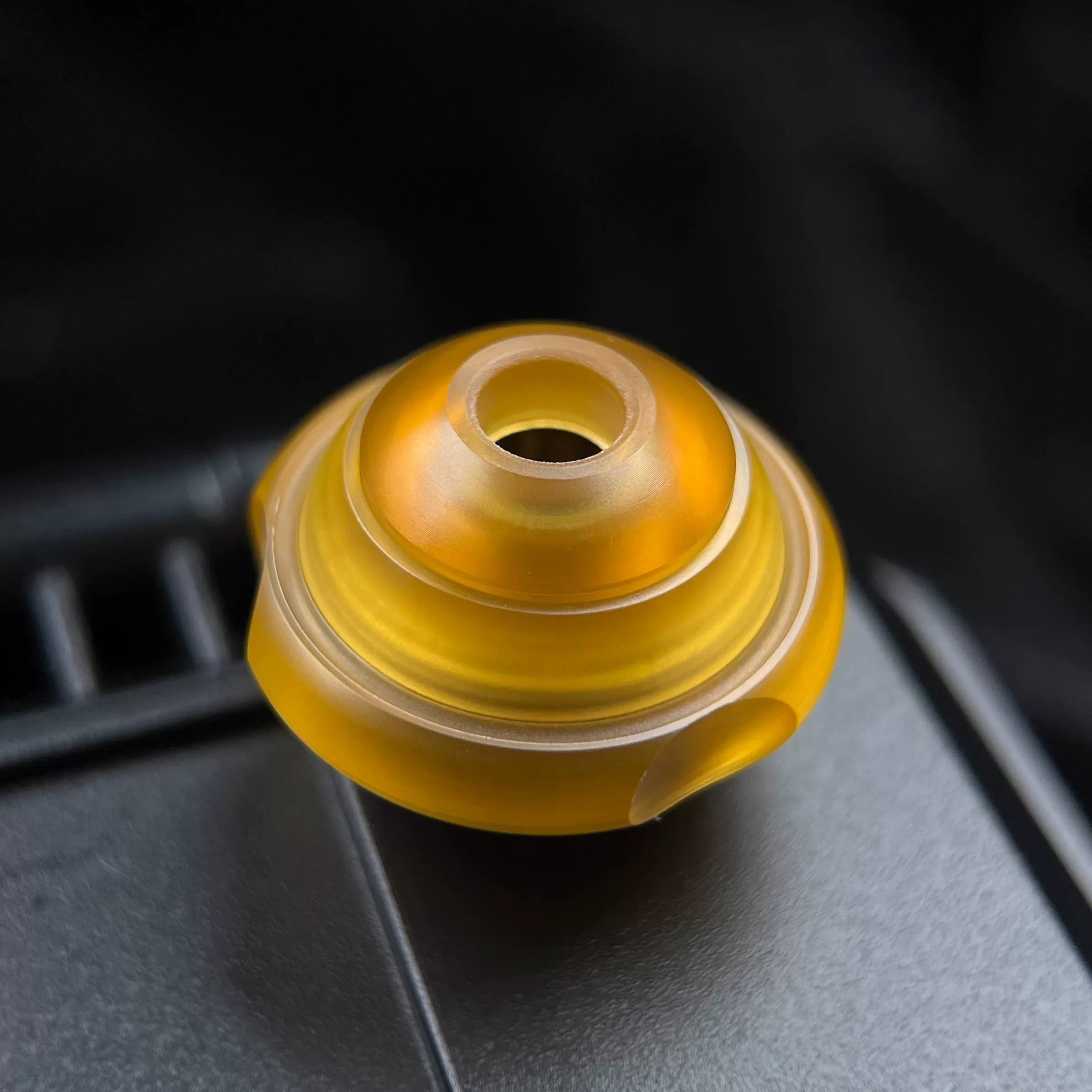 Quantum Orbital Pendant Spinner