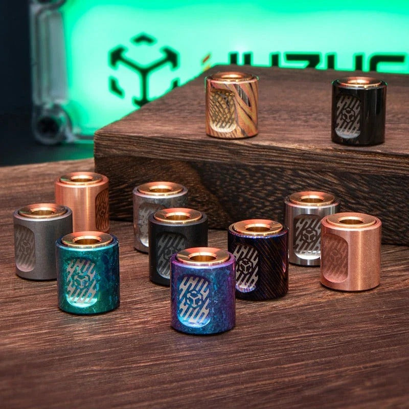 Scroll-Spinner Knife Pendant