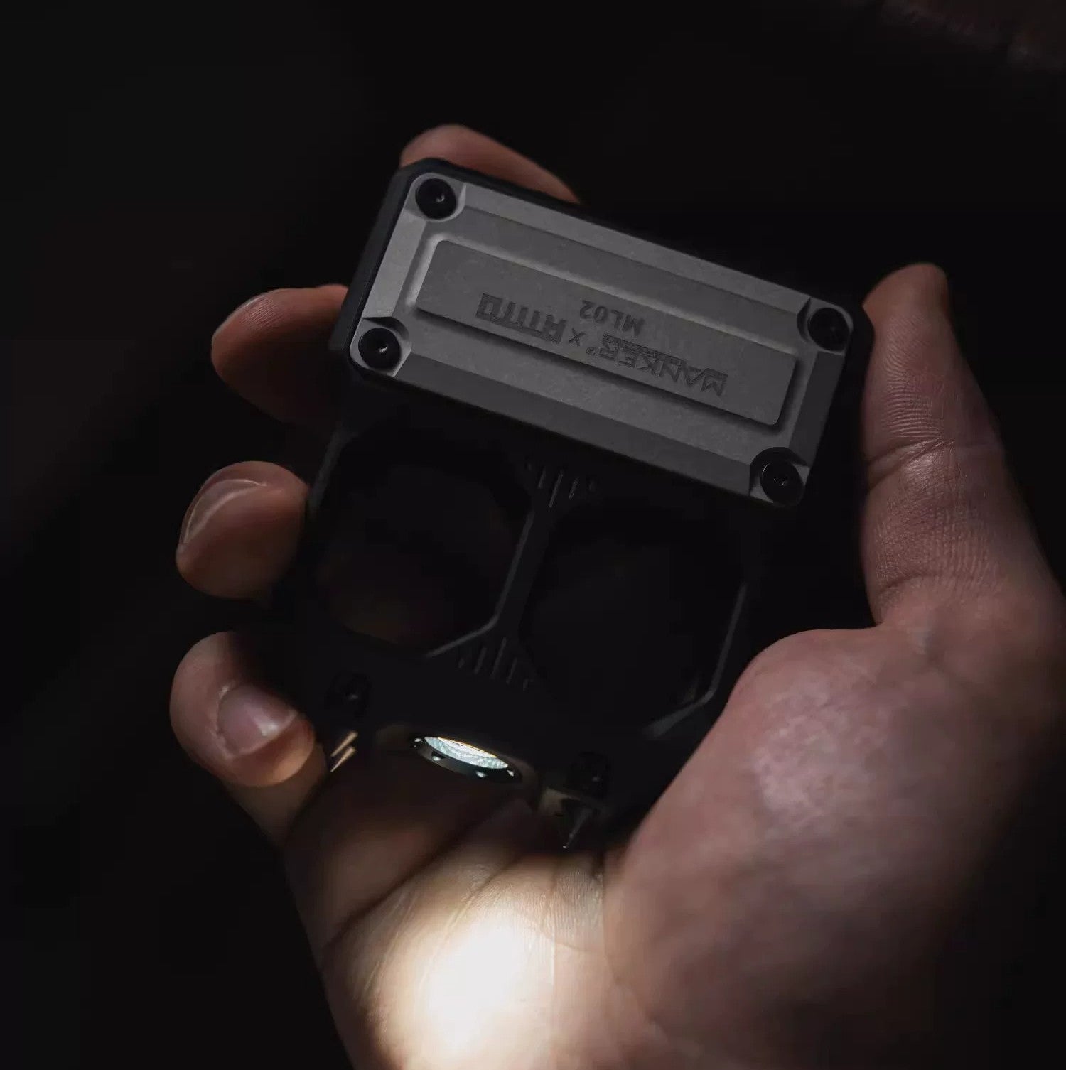 ML02 Flashlight