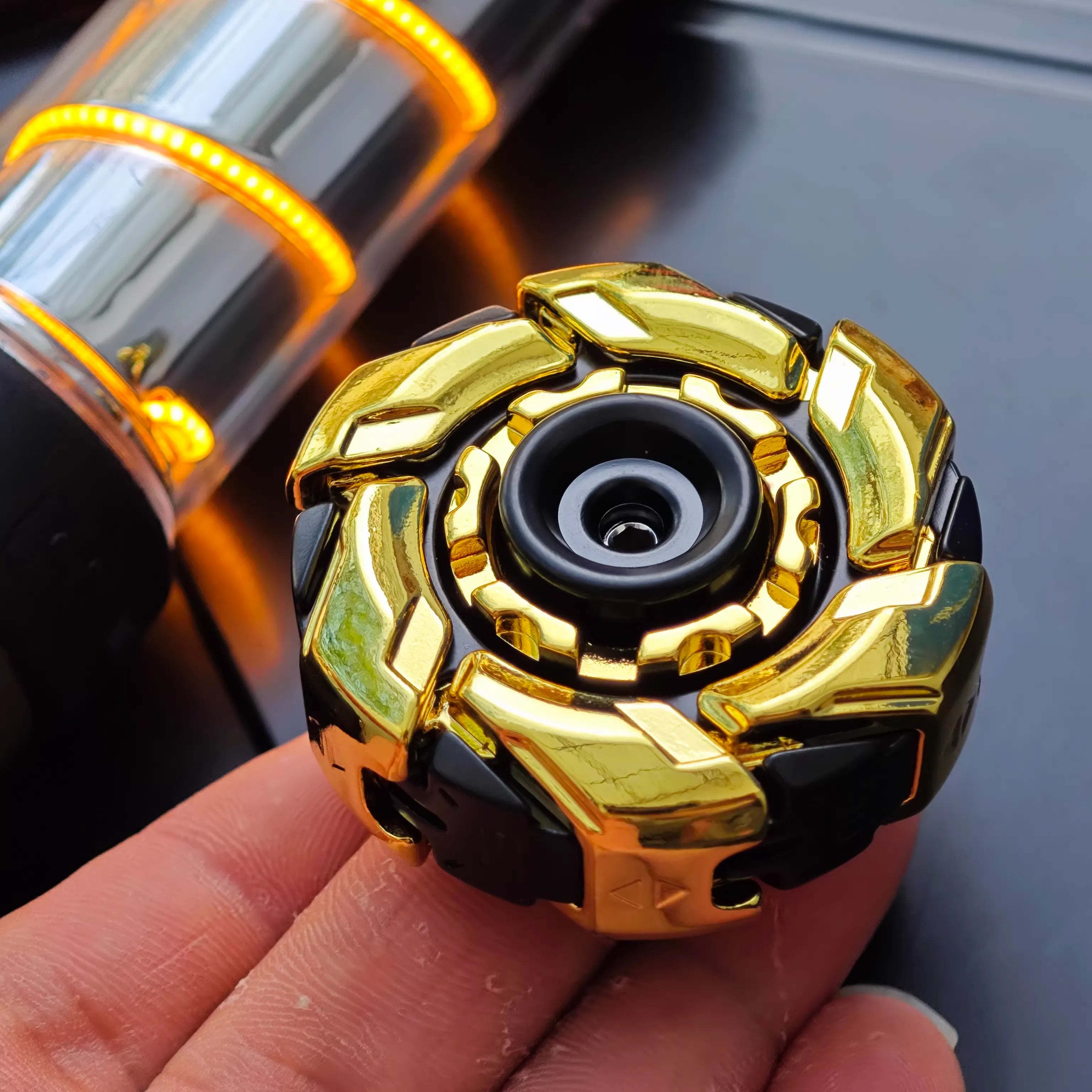Mecha Spinner Toy