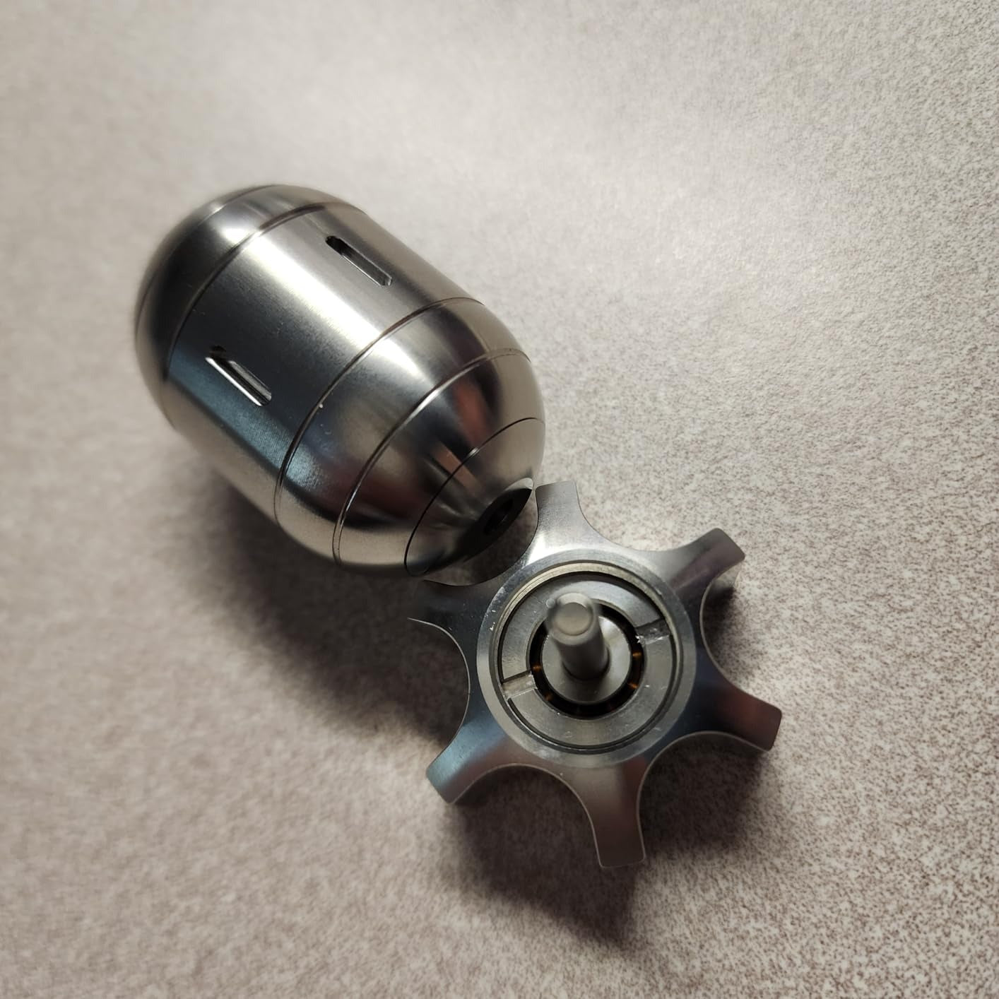 EDC Fidget Toys - Torpedo Spinner