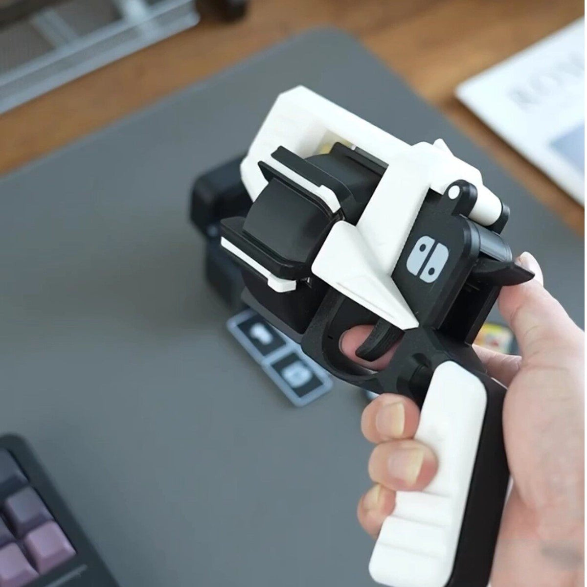 Bluff Revolver