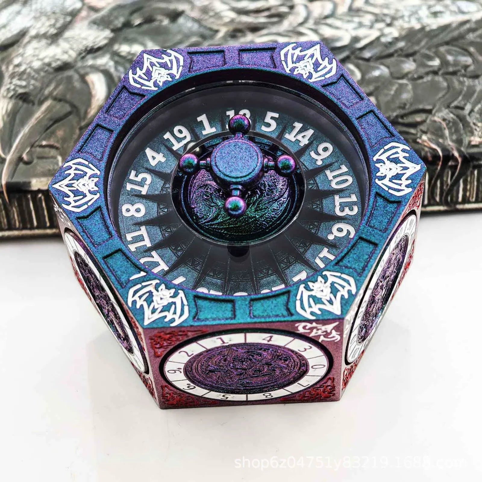 8-in-1 All-Rotating Metal Dice