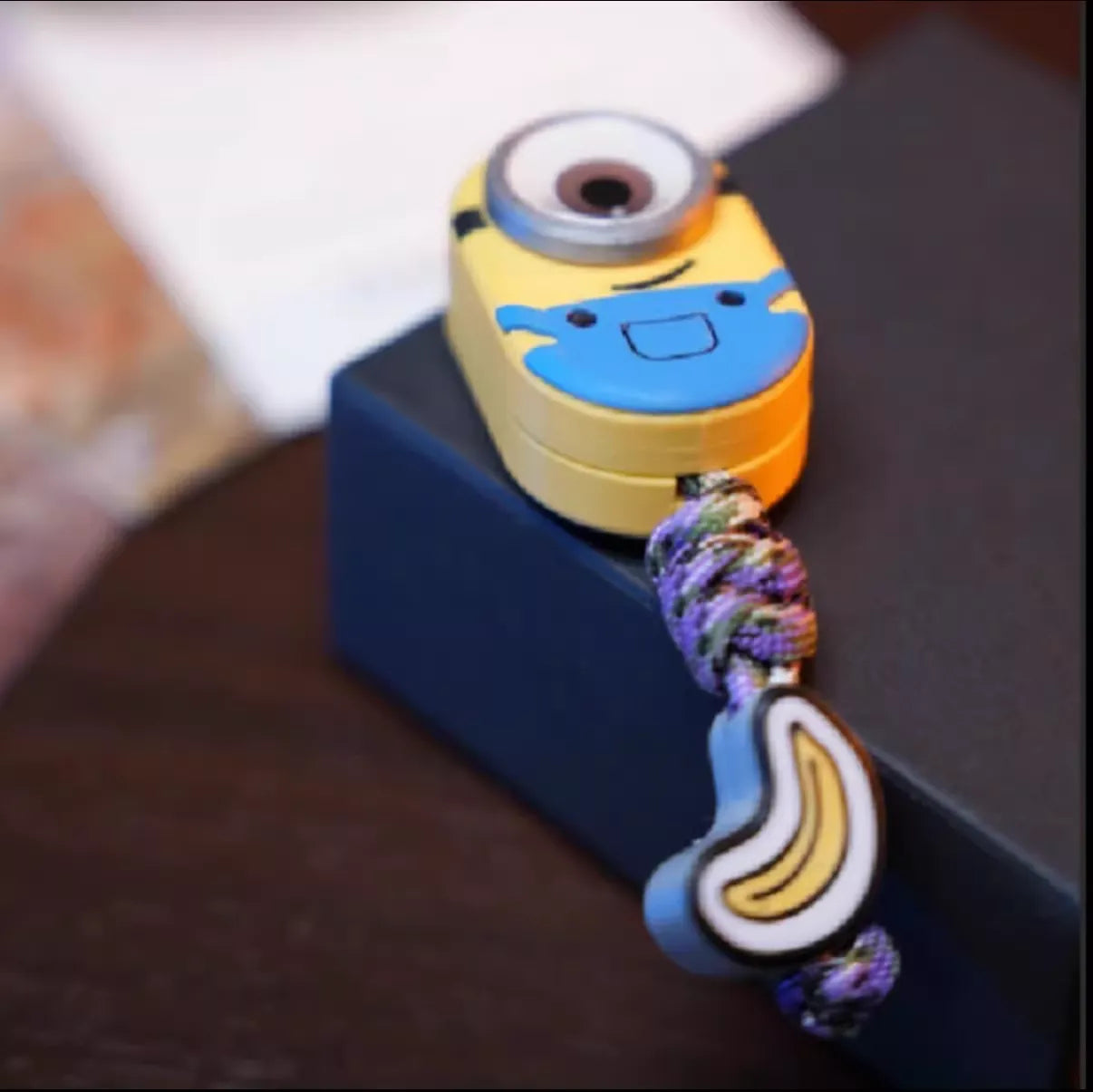 Minion Magnetic Slider
